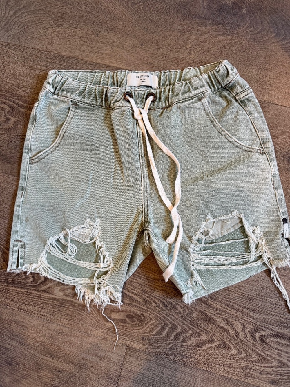 One teaspoon shorts